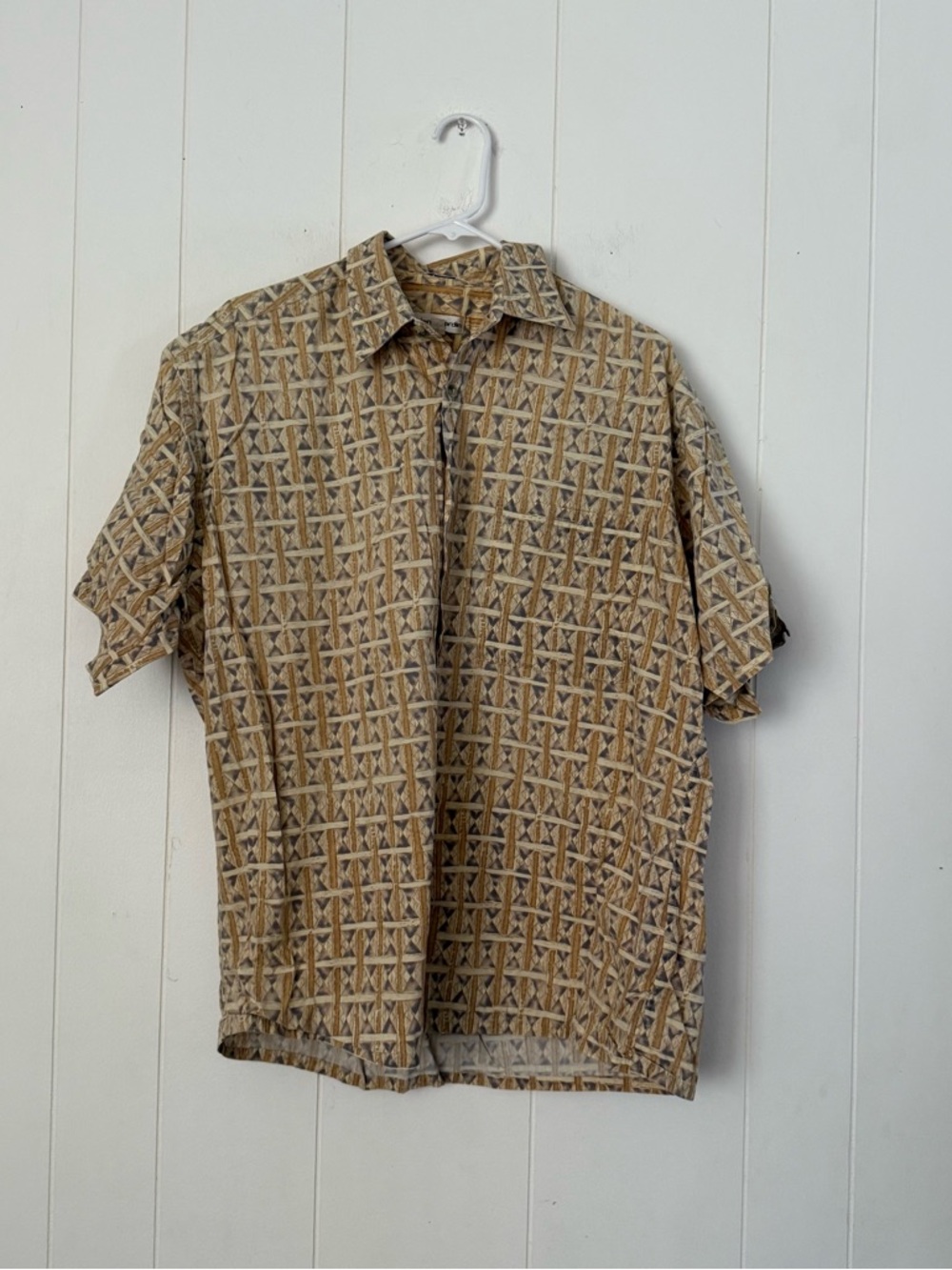 Pierre Cardin Short-Sleeve Button-Down in Tan Geometric Pattern